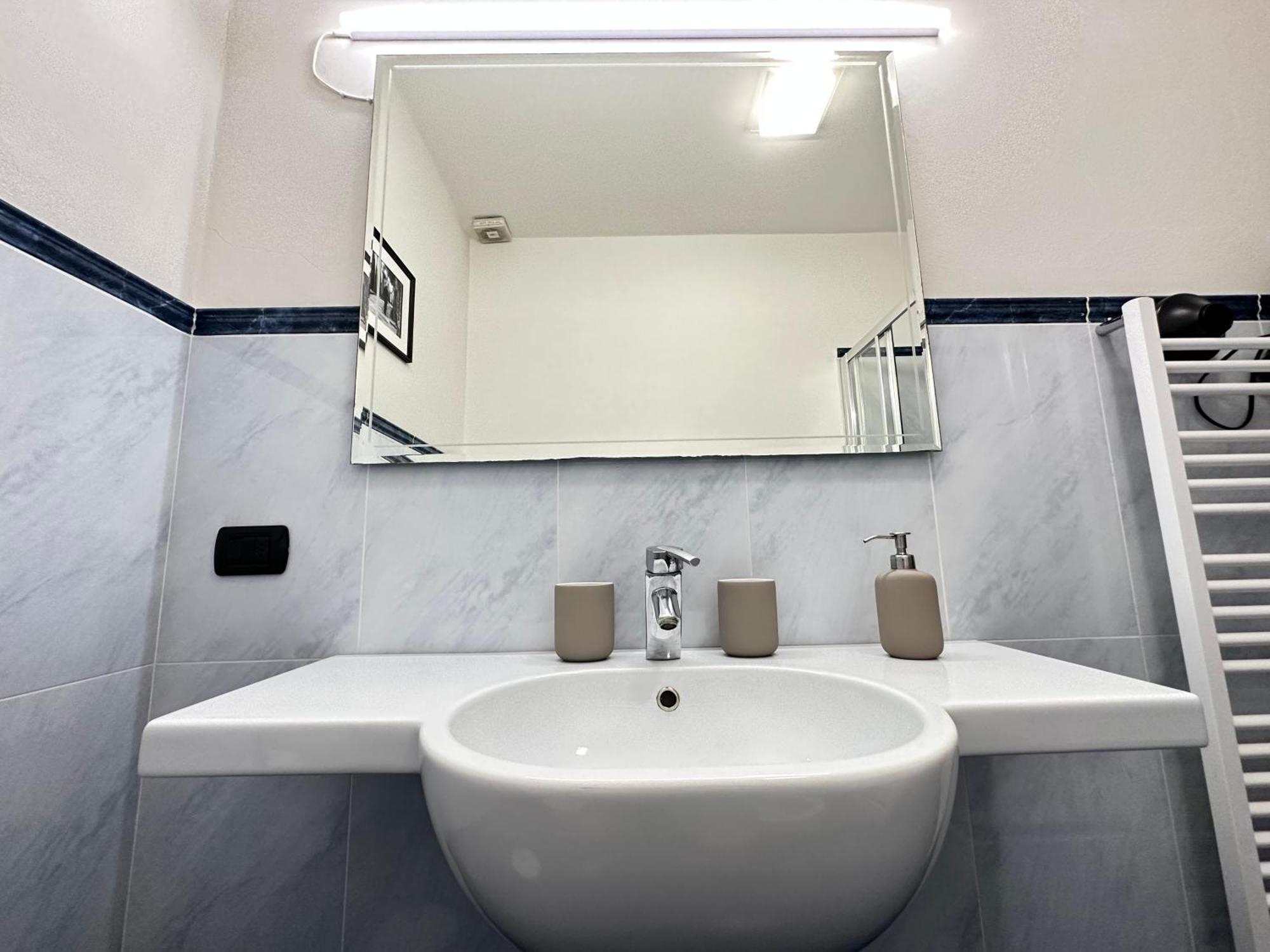 Luxurious View On Santa Croce Apartment ฟลอเรนซ์ ภายนอก รูปภาพ