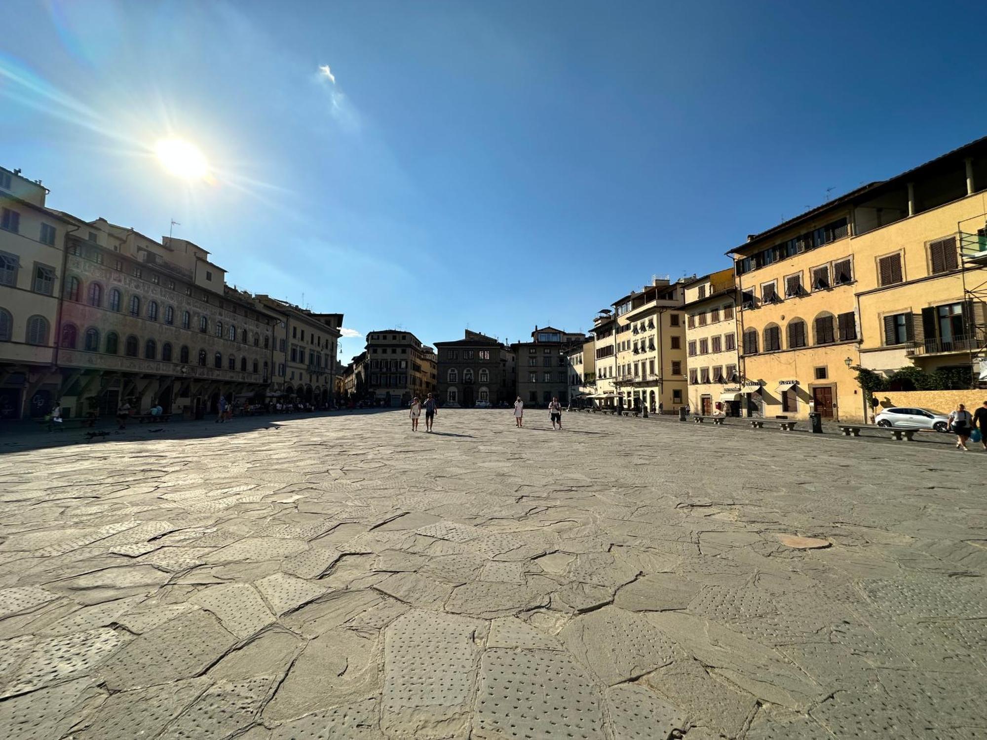 Luxurious View On Santa Croce Apartment ฟลอเรนซ์ ภายนอก รูปภาพ